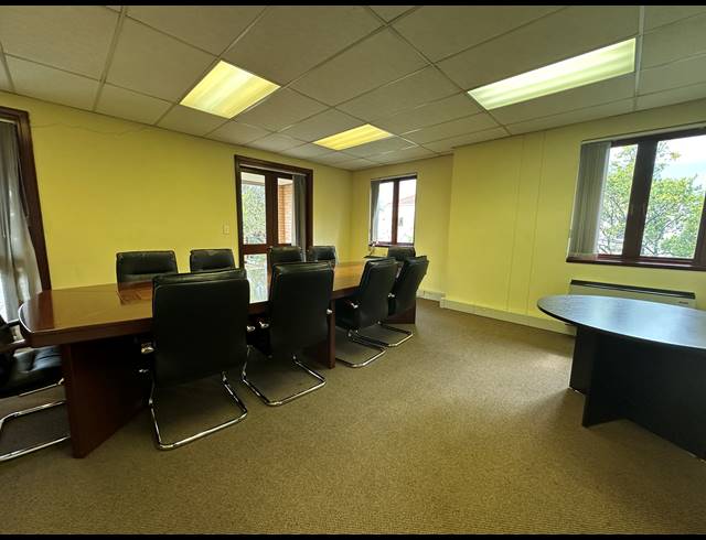 950M² OFFICE TO LET IN WOODMEAD